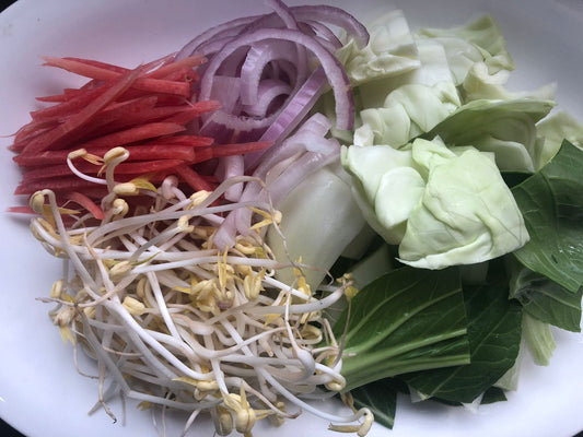 Green vegetables and bean sprout cut vegetables<200grams>